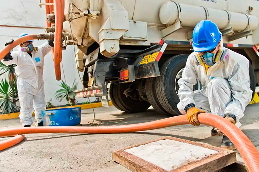 Servicios de desazolve de drenajes y tuberías en Cuernavaca